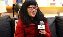 娱乐吃瓜酱余秀华,从“娱乐吃瓜酱”到文学才女，她的人生逆袭之路